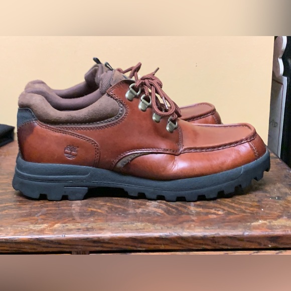 Men’s 9 Timberland Low/Mid Brown Leather Lug Sole Outdoorsman Woods Loafer Shoes - Picture 5 of 16